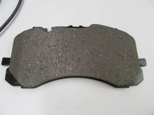 Vista 3 de pastillas de freno delanteras traseras de repuesto para Bentley Bentayga low dust premium #580