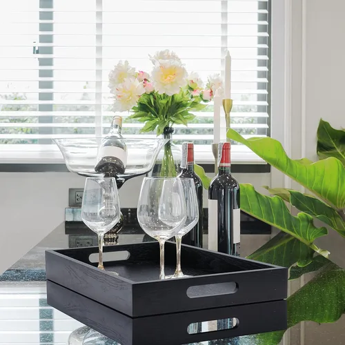 Vista 6 de ATZYmolin - Bandeja de madera para servir con asas, bandeja decorativa rectangular otomana para el hogar, bandeja de tocador para desayunos, cenas